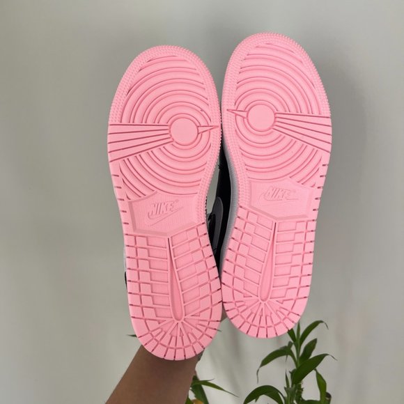 Nike Air Jordan 1 Arctic Light Pink Punch - Picture 4 of 6